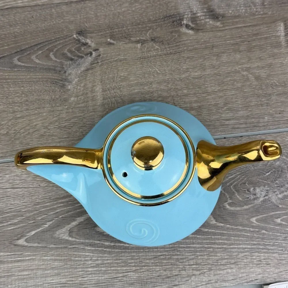 Pearl China Co Robins Egg Blue 22 Kt Gold Trim Vtg Swirl Aladdin Decor Teapot